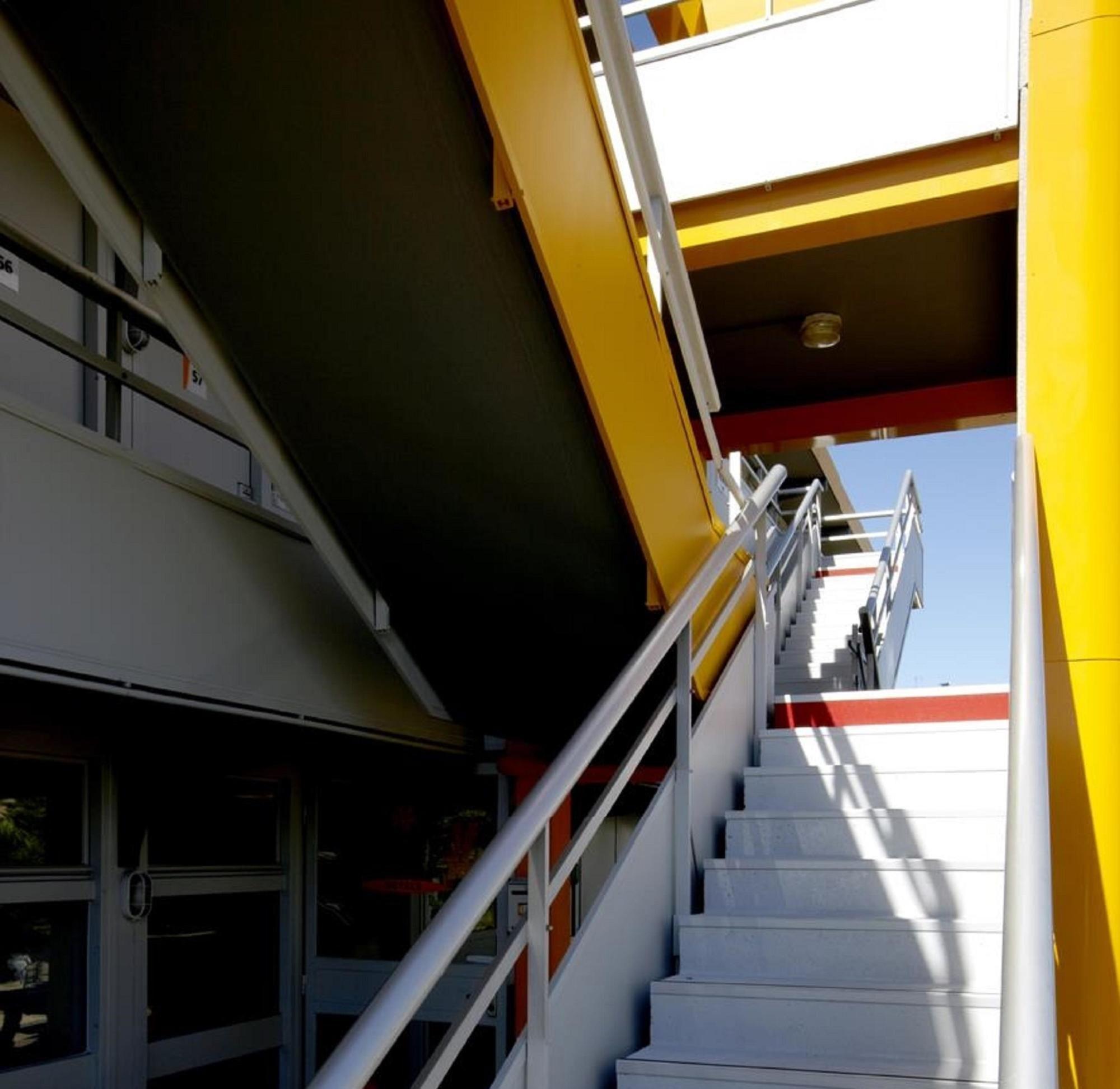 Premiere Classe Aeroport Marseille Vitrolles (Bouches-du-Rhone) Exterior foto