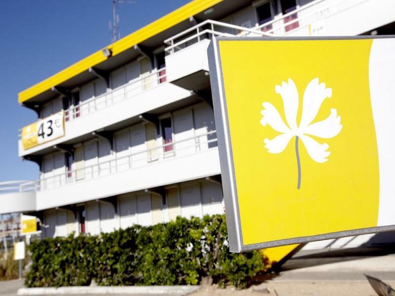 Premiere Classe Aeroport Marseille Vitrolles (Bouches-du-Rhone) Exterior foto