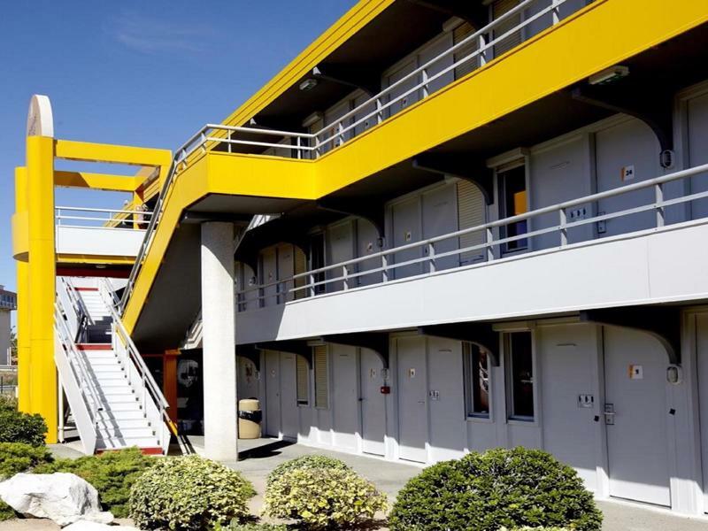Premiere Classe Aeroport Marseille Vitrolles (Bouches-du-Rhone) Exterior foto