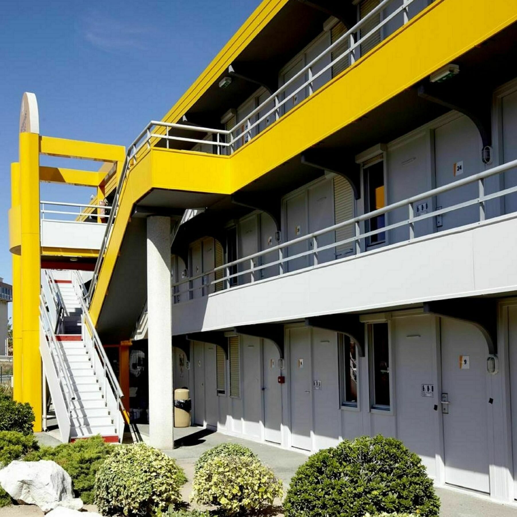 Premiere Classe Aeroport Marseille Vitrolles (Bouches-du-Rhone) Exterior foto